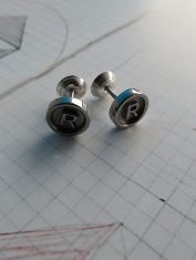 Aretes-R (1) Aretes-R (1)