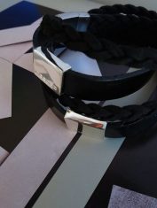 Pulseras-Placa-Cuero-Trenzado-Plano (3) Pulseras-Placa-Cuero-Trenzado-Plano (3)