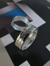 Argollas Cruz Zircones (1) Argollas Cruz Zircones (1)