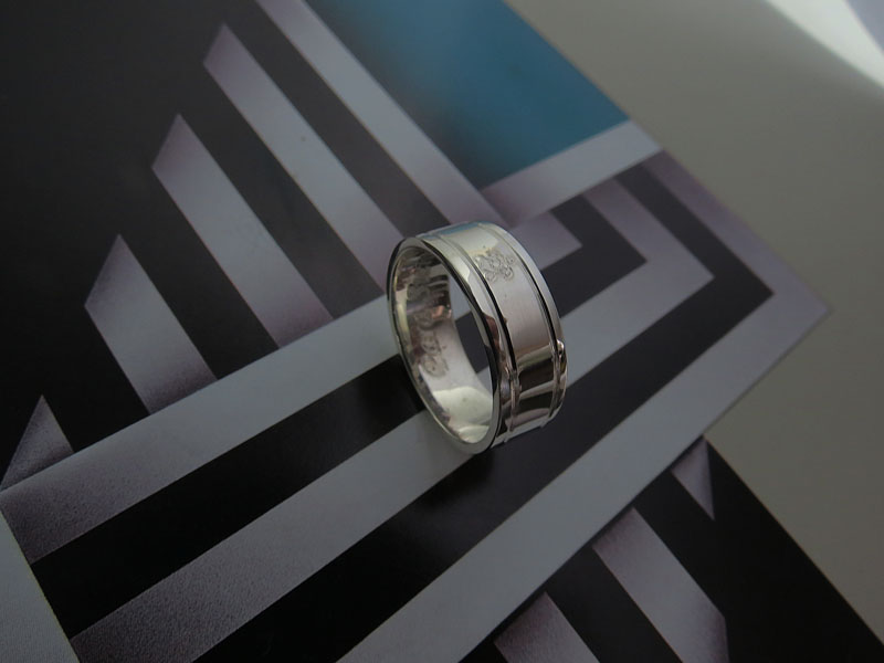 Argolla Canales con Tortuga Grabada (2)