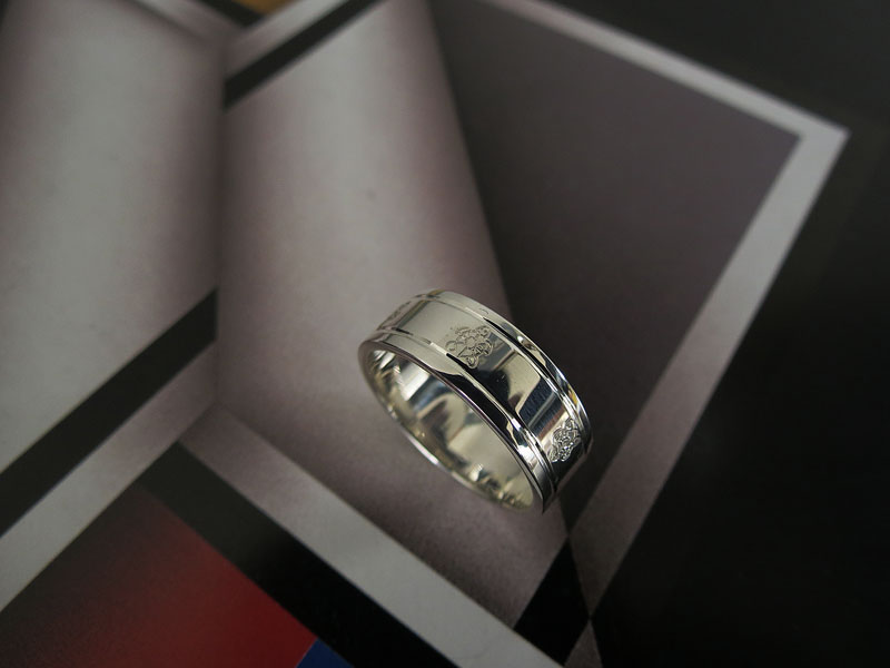 Argolla Canales con Tortuga Grabada (5)