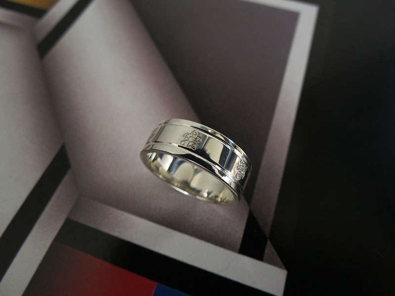 Argolla Canales con Tortuga Grabada (6)