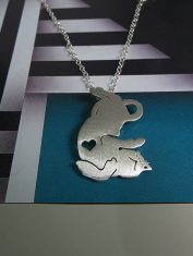 Dije Silueta Gato con Corazón (1)