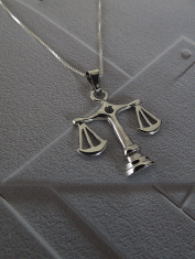 Dije-Balanza Justicia-3D (1)