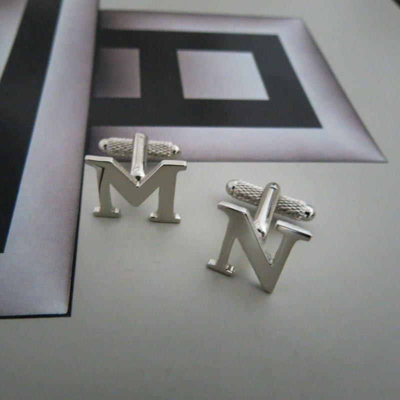 CCPL011-Mancornas iniciales silueteadas(4)